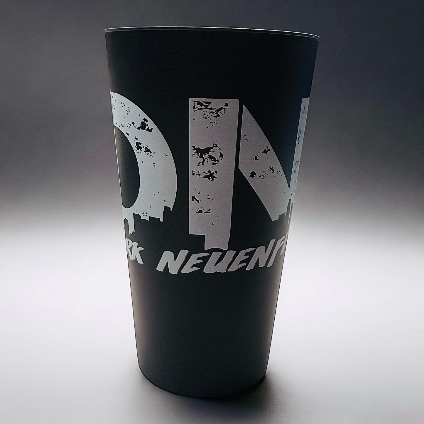 DNF Becher
